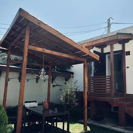 The Clock House * Samokow