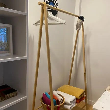 The Clock House 펜션