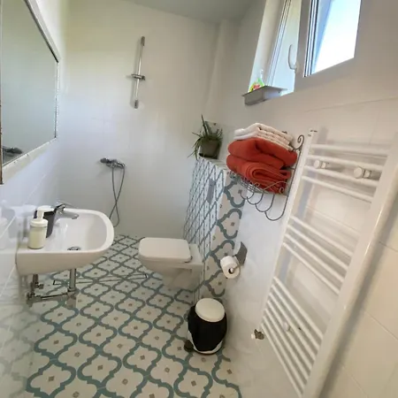 펜션 The Clock House