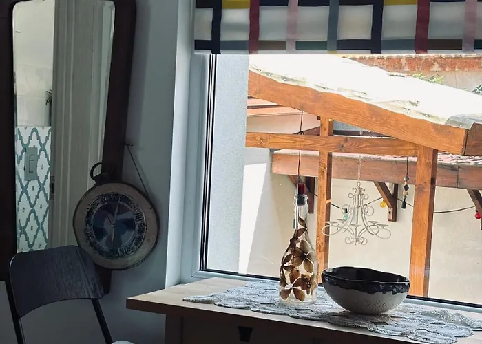 בית נופש The Clock House סמוקוב