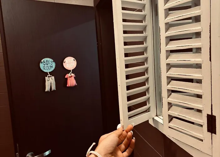 בית נופש The Clock House