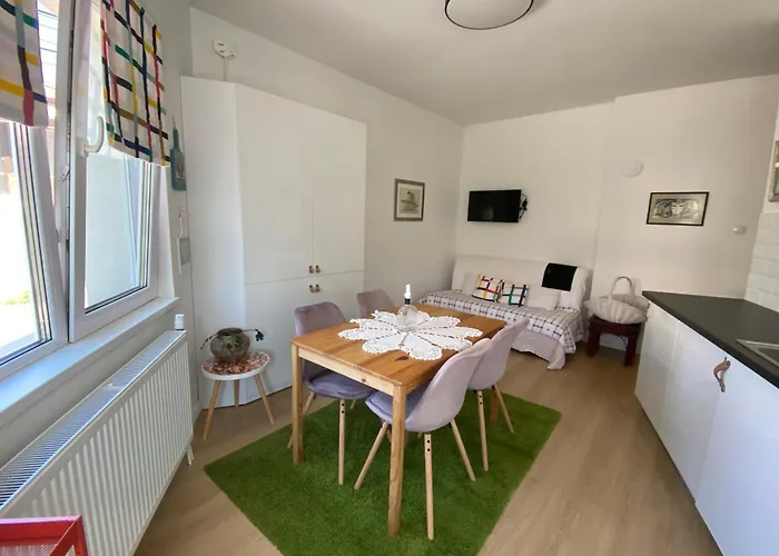 Nyaraló The Clock House Szamokov