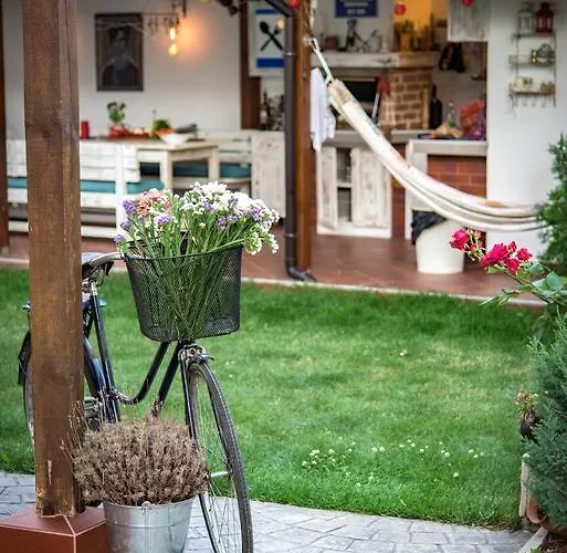 The Clock House * סמוקוב